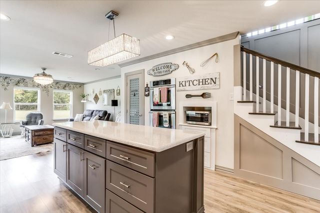 521 Bakers Branch Road, Waxahachie, TX 75167