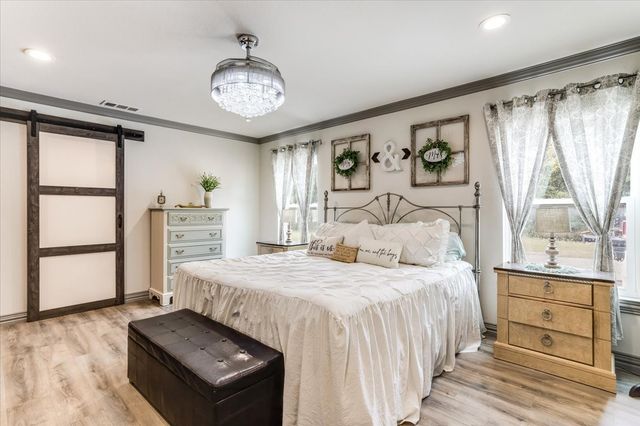 521 Bakers Branch Road, Waxahachie, TX 75167