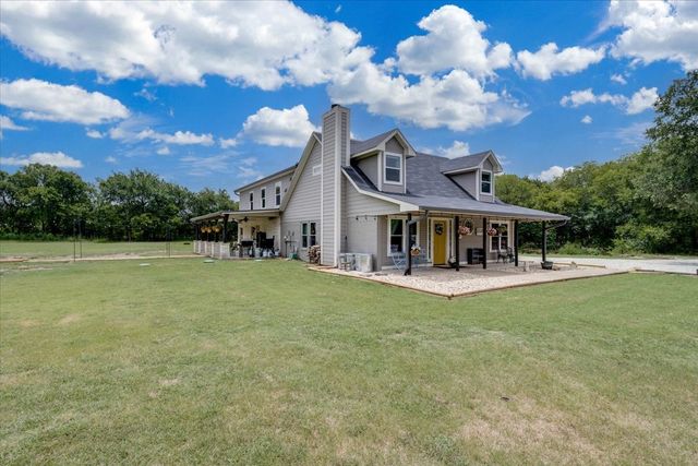 521 Bakers Branch Road, Waxahachie, TX 75167
