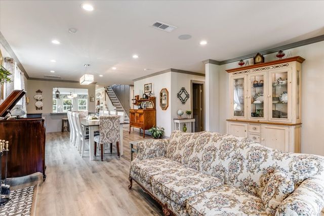 521 Bakers Branch Road, Waxahachie, TX 75167