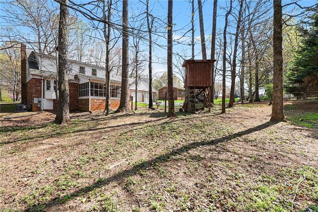 217 Greenlawn Drive, Kernersville, NC 27284