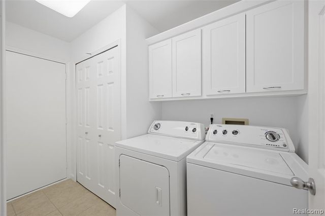 43442 Napa Drive, Sterling Heights, MI 48314