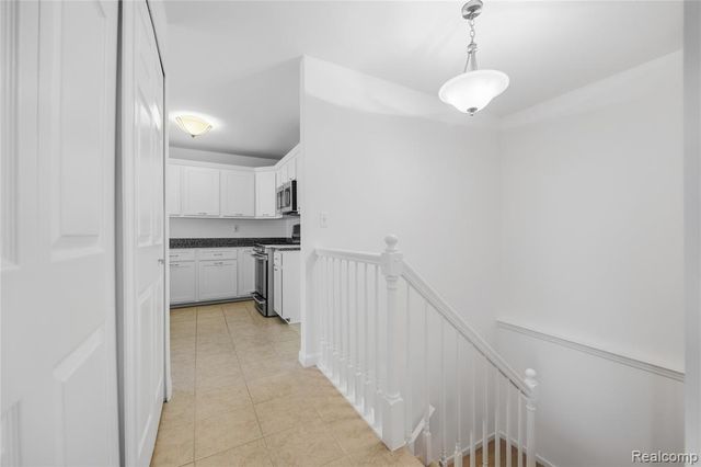 43442 Napa Drive, Sterling Heights, MI 48314