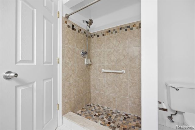 43442 Napa Drive, Sterling Heights, MI 48314