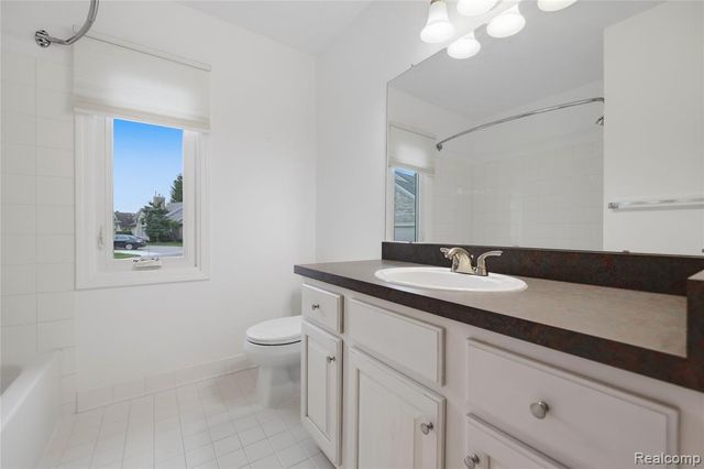 43442 Napa Drive, Sterling Heights, MI 48314