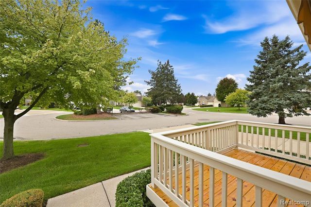 43442 Napa Drive, Sterling Heights, MI 48314