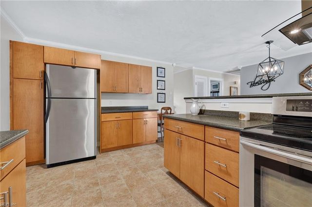 3300 Matoaka RD, Suffolk, VA 23434