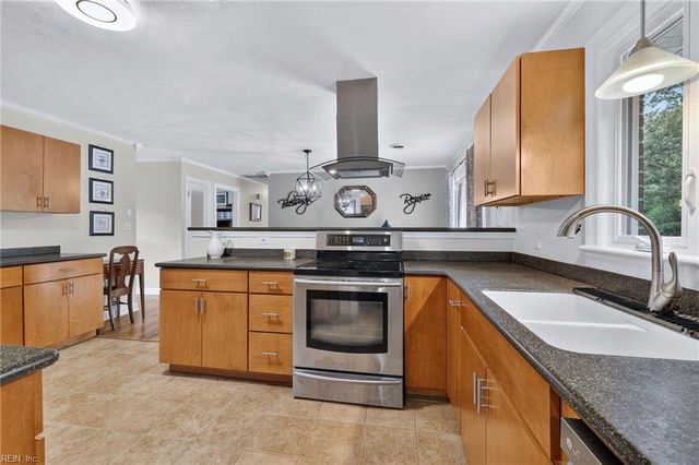 3300 Matoaka RD, Suffolk, VA 23434