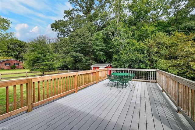 3300 Matoaka RD, Suffolk, VA 23434