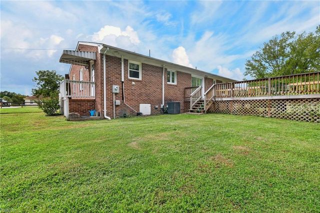 3300 Matoaka RD, Suffolk, VA 23434