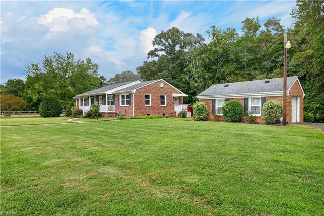 3300 Matoaka RD, Suffolk, VA 23434