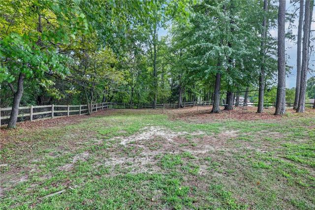 3300 Matoaka RD, Suffolk, VA 23434
