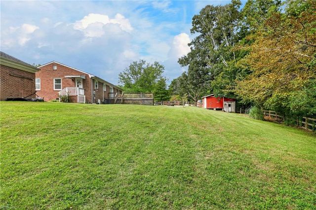 3300 Matoaka RD, Suffolk, VA 23434