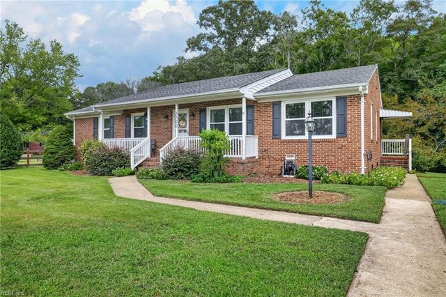 3300 Matoaka RD, Suffolk, VA 23434