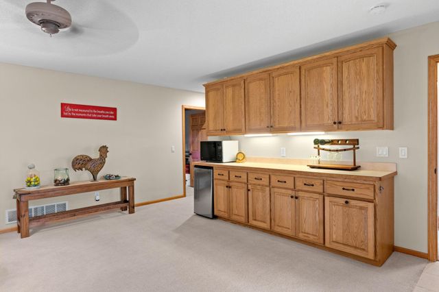 2373 Quail Creek Parkway NE, Blaine, MN 55449