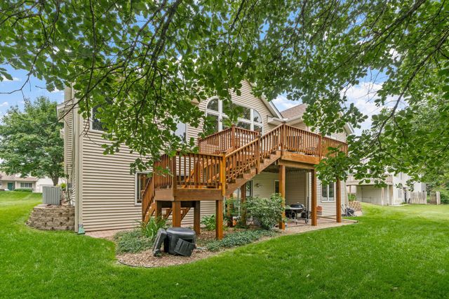 2373 Quail Creek Parkway NE, Blaine, MN 55449