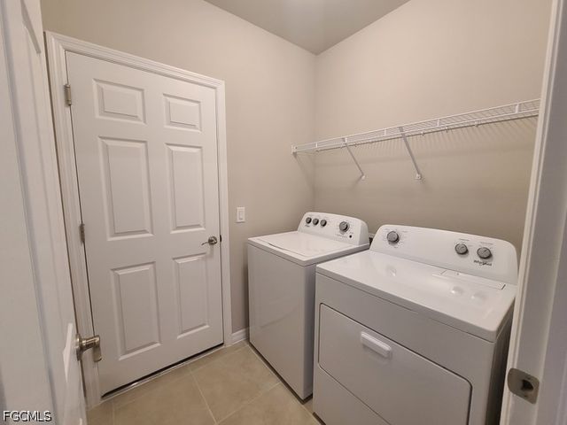 3153 Cozumel CT, Cape Coral, FL 33909