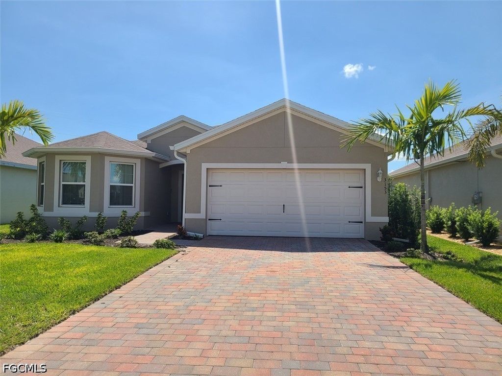 3153 Cozumel CT, Cape Coral, FL 33909