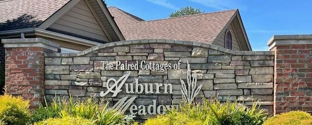 1247 Auburn Meadow Lane, Schererville, IN 46375