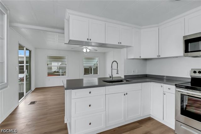 243 Tangerine DR, Fort Myers, FL 33905