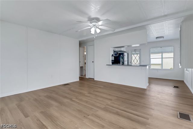 243 Tangerine DR, Fort Myers, FL 33905