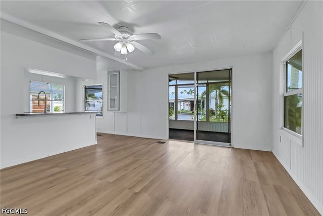 243 Tangerine DR, Fort Myers, FL 33905