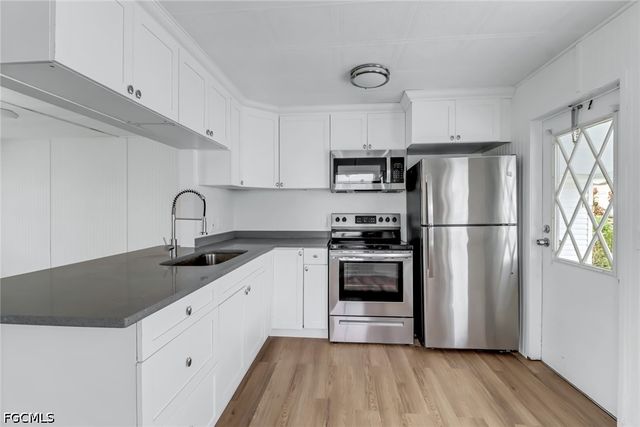 243 Tangerine DR, Fort Myers, FL 33905