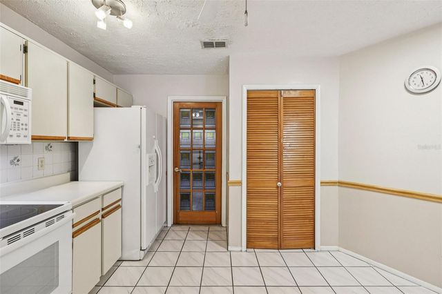 9913 CHESHAM DRIVE, Orlando, FL 32817