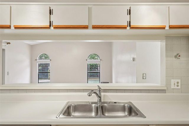 9913 CHESHAM DRIVE, Orlando, FL 32817