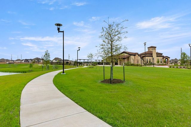 19906 Prairie Spider Drive, Cypress, TX 77433