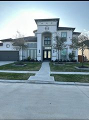 19906 Prairie Spider Drive, Cypress, TX 77433