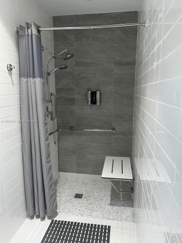 17550 Collins Ave 1204, Sunny Isles Beach, FL 33160