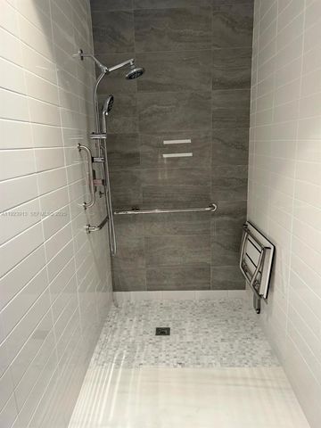 17550 Collins Ave 1204, Sunny Isles Beach, FL 33160