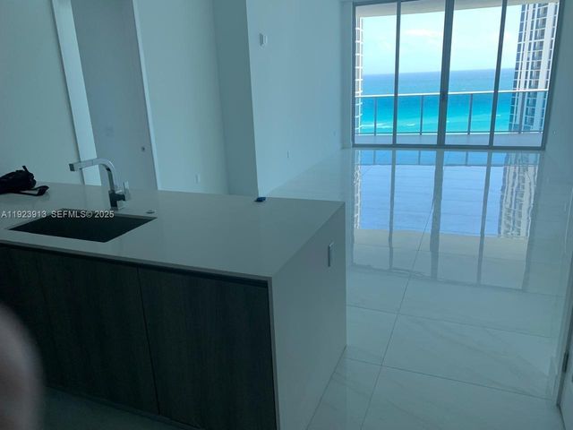 17550 Collins Ave 1204, Sunny Isles Beach, FL 33160