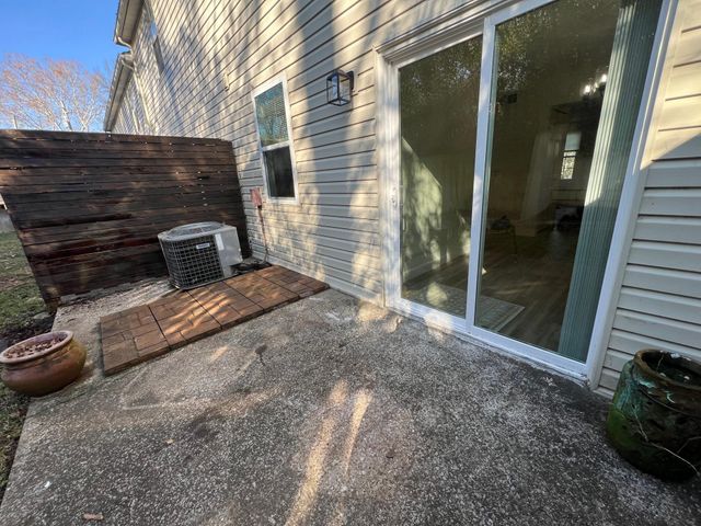 139 Five Oaks DR, Nashville, TN 37217