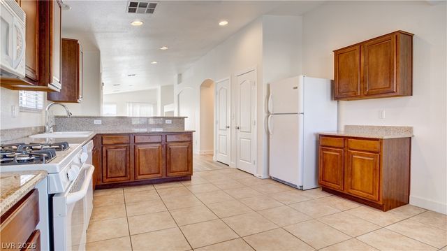 5433 Magic Mango Street, North Las Vegas, NV 89031
