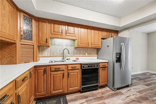 2304 Cypress Court, High Point, NC 27265