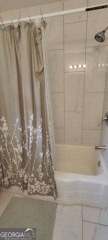 2752 Arrowood Drive UPSTAIRS, East Point, GA 30344