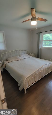 2752 Arrowood Drive UPSTAIRS, East Point, GA 30344