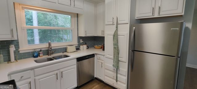 2752 Arrowood Drive UPSTAIRS, East Point, GA 30344