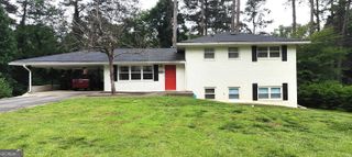 2752 Arrowood Drive UPSTAIRS, East Point, GA 30344