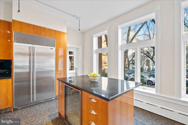 1752 17TH ST NW, Washington, DC 20009