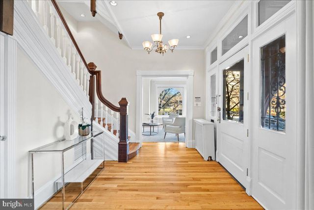 1752 17TH ST NW, Washington, DC 20009