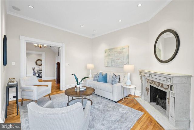 1752 17TH ST NW, Washington, DC 20009