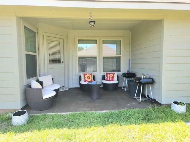 1916 Thorndyke Lane, Bryan, TX 77807