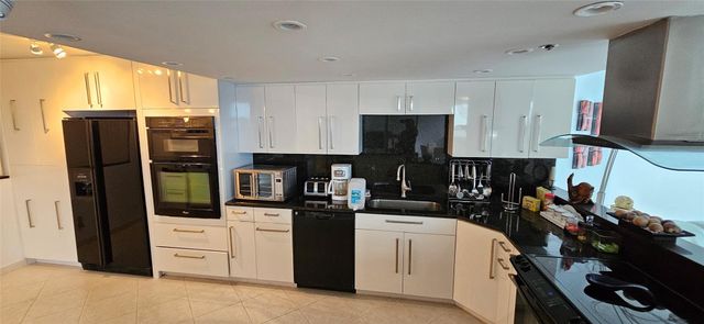 2575 S Ocean Boulevard 107S, Highland Beach, FL 33487