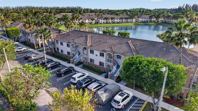 2600 SE 12th Pl 203, Homestead, FL 33035