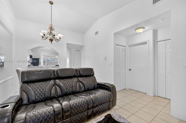 2600 SE 12th Pl 203, Homestead, FL 33035