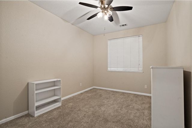 2775 Glow Rd, Riverbank, CA 95367