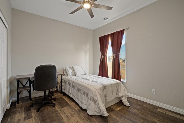 2775 Glow Rd, Riverbank, CA 95367